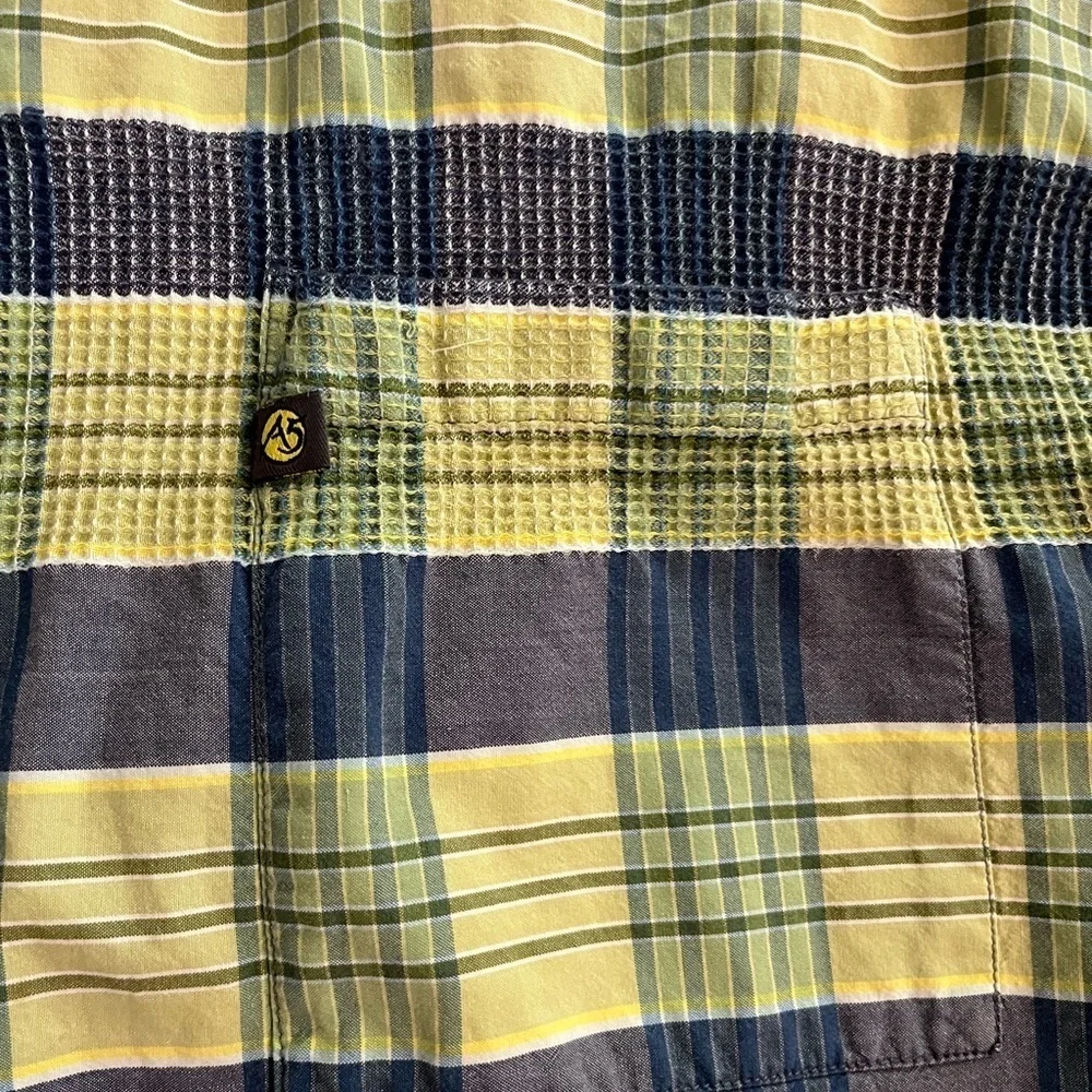 North Face Plaid Shirt Large